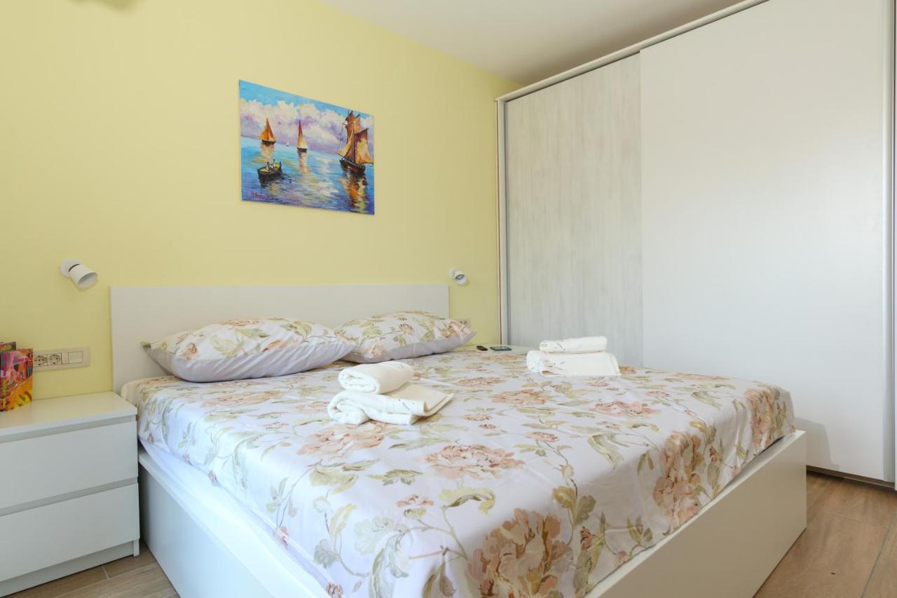 Apartmani Ravan Cernik  ภายนอก รูปภาพ
